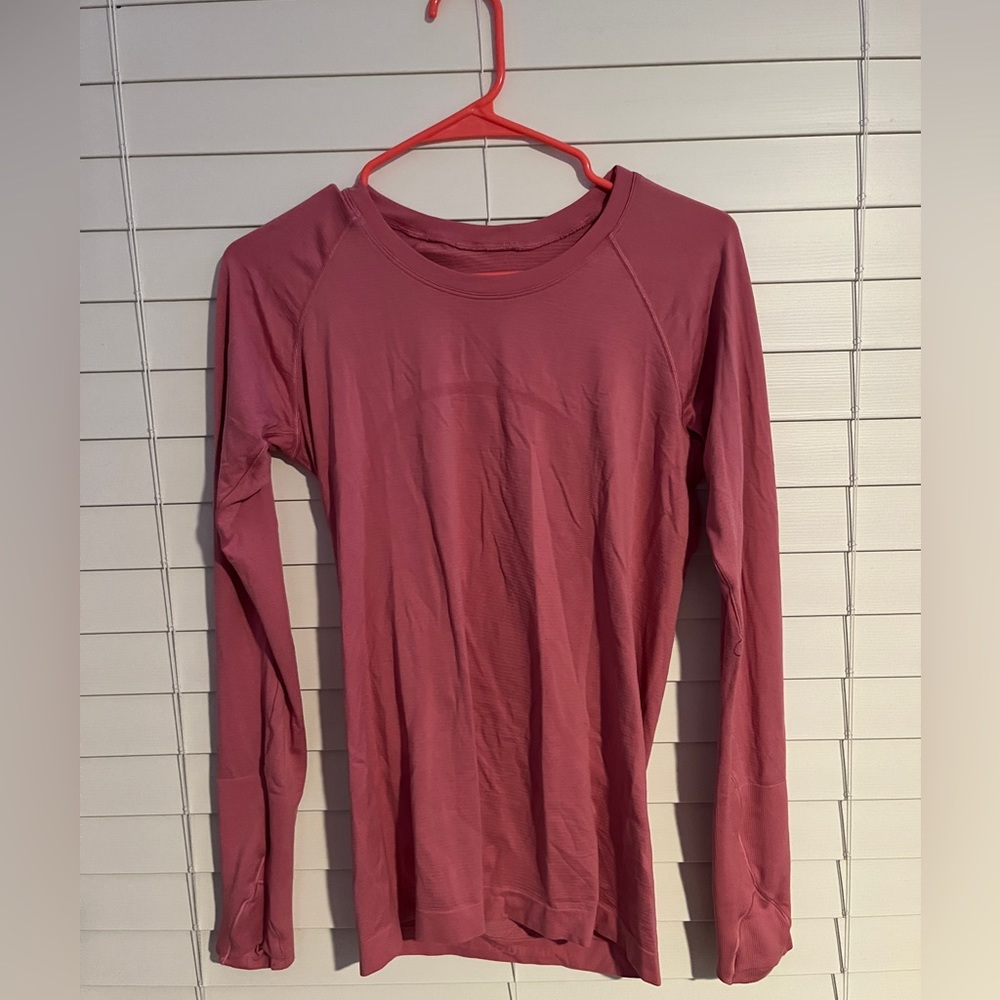 Lulu lemon swiftly tech long sleeve